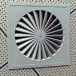 Air sain chez soi : le critère clé pour choisir son architecte